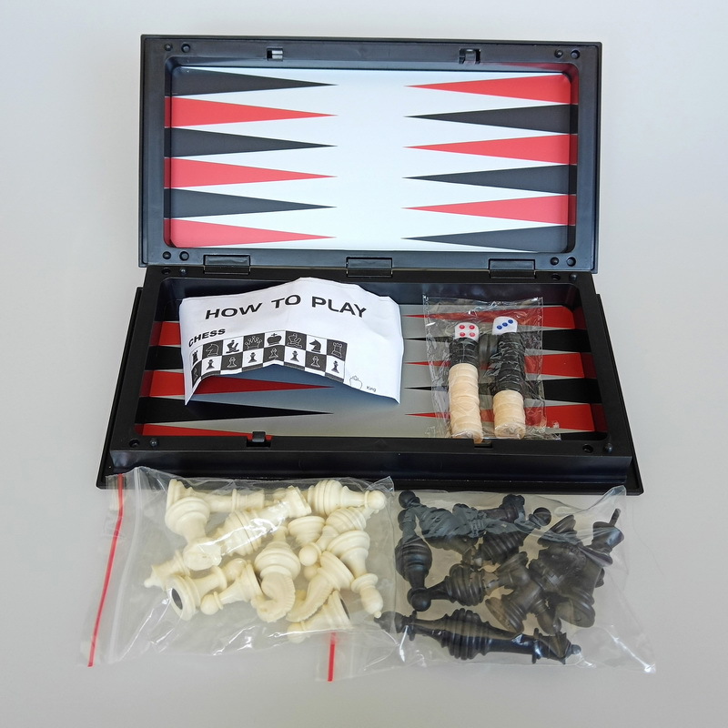 Foldable Magnetic Chess Checke - Board Game Yearbook review and price