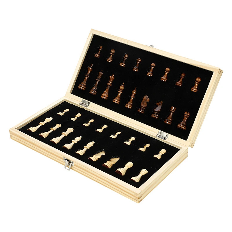 Magnetic Wooden Chess Set Fold - Board Game Yearbook review and price